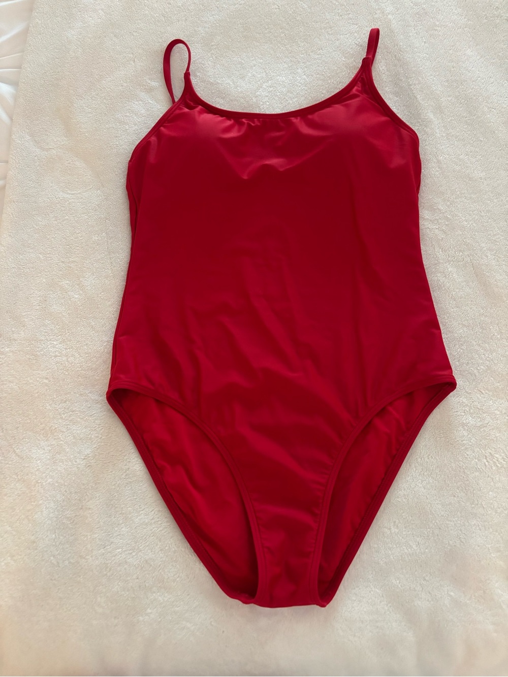 Excellent condition QUINCE Italian Cami One-Piece Swimsuit Cherry Red
